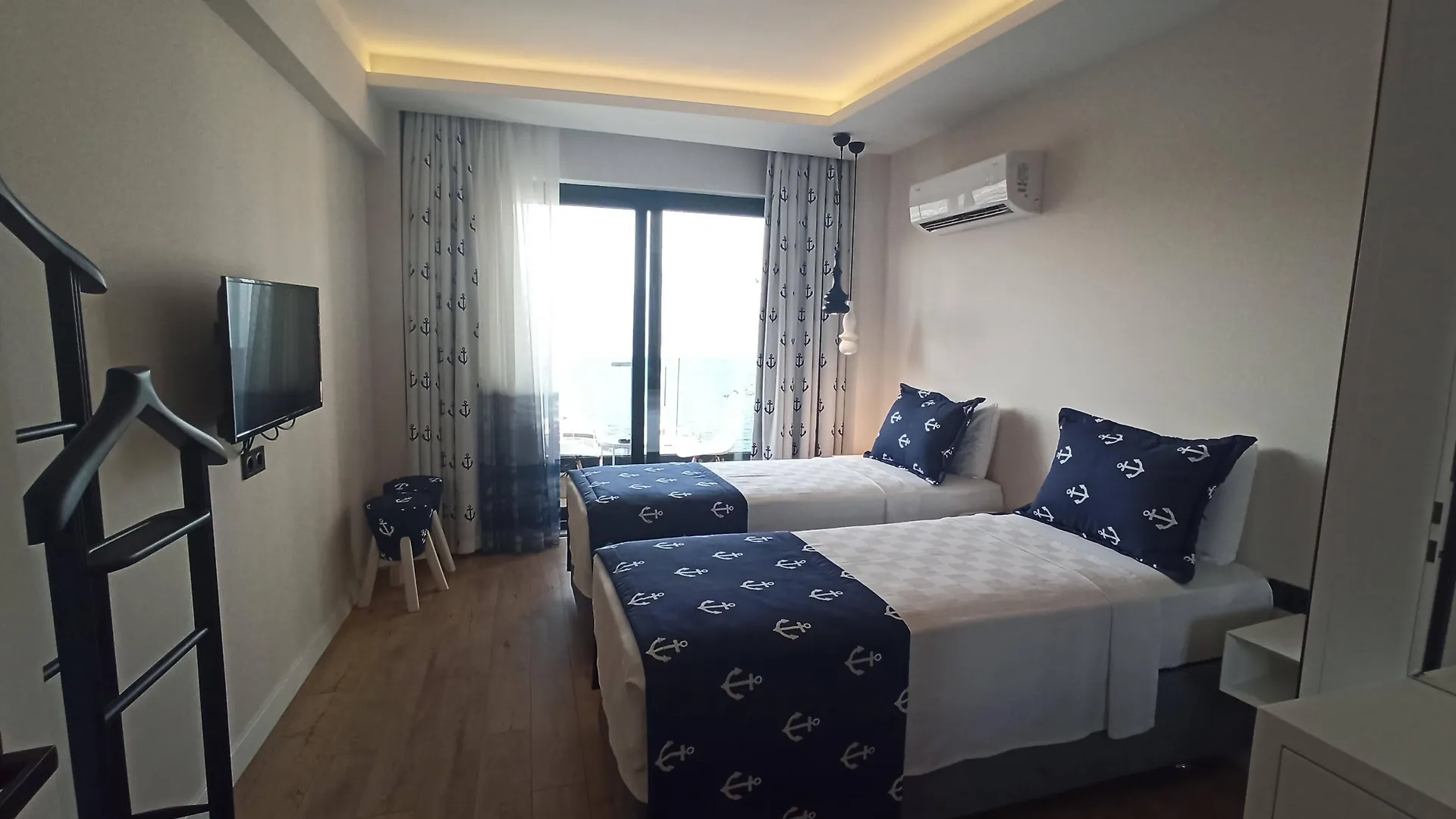 Ece Marina Suites Fethiye 2*,