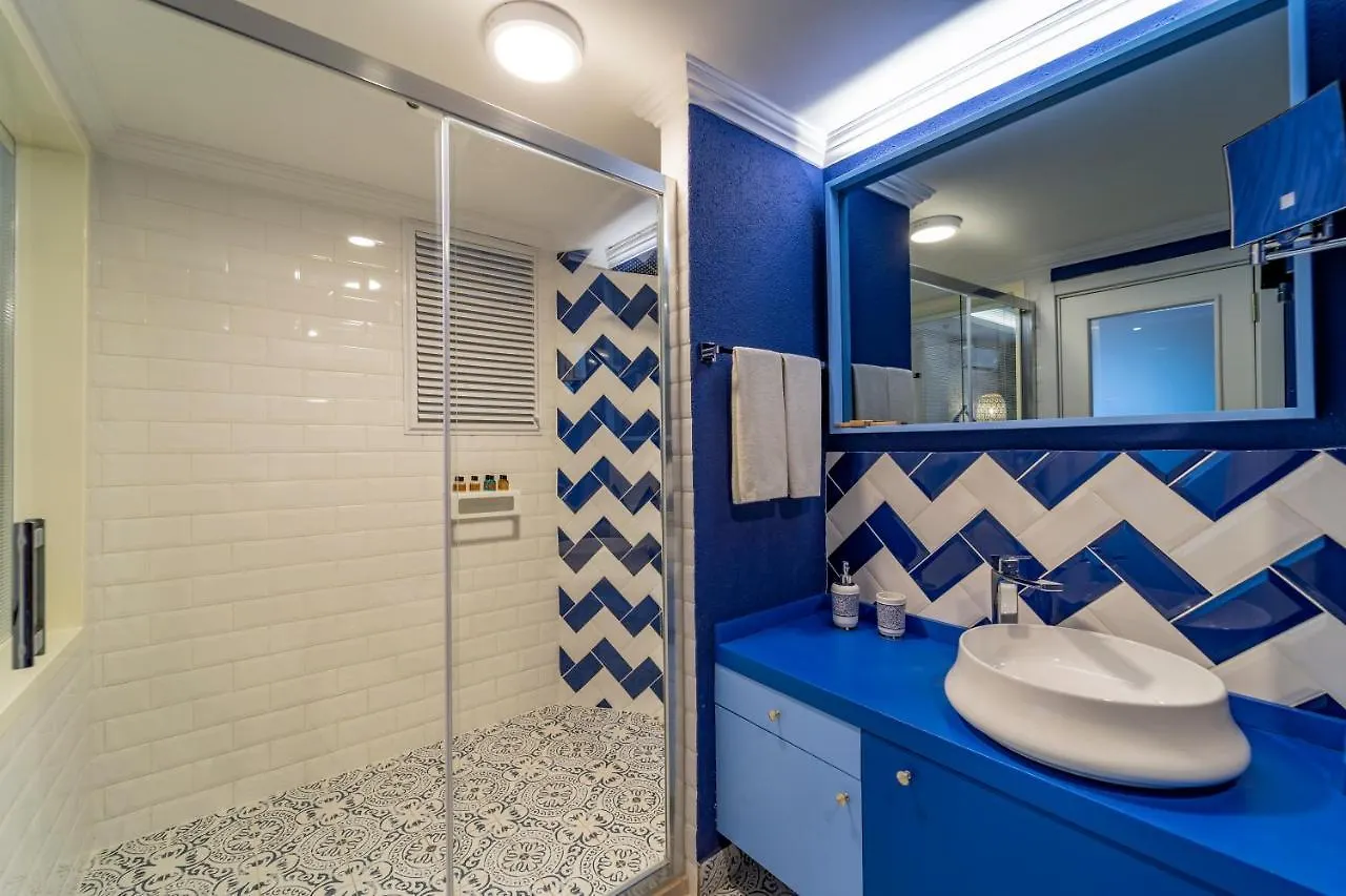 Ece Marina Suites Fethiye 2*,